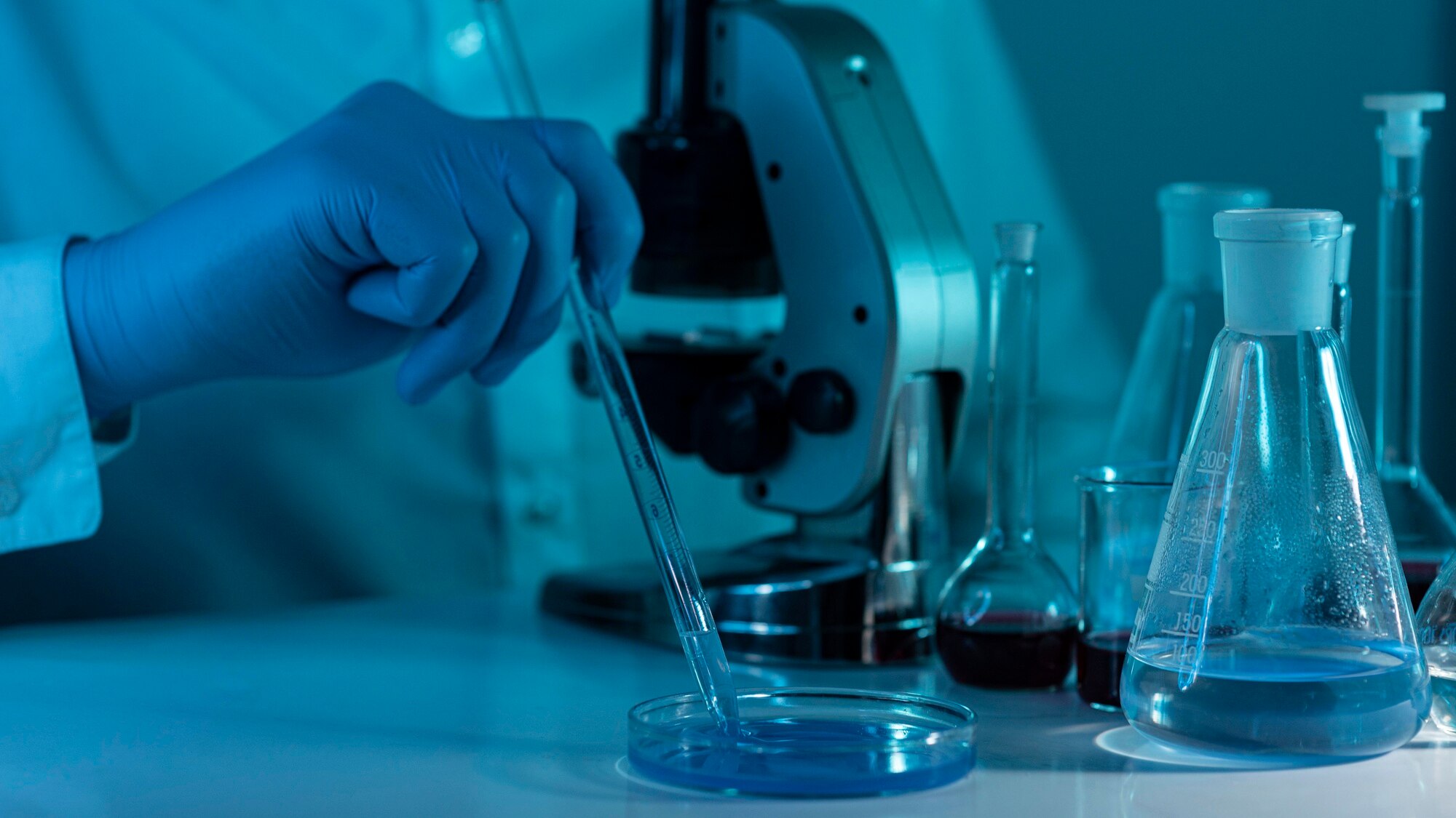 Course cover “Introduction to research methodology”